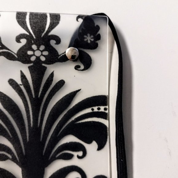 Writing Journal ~ Fleur de Lis Flocked Design on Plastic Cover ~ Elastic Closure - Picture 8 of 10